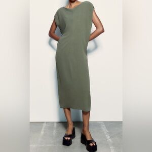Zara t-shirt dress green